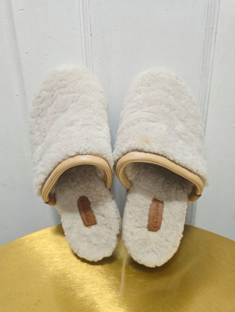 OluKai Women's Pūpü Mua Shearling Mule Slippers Size 9 - Picture 6 of 11